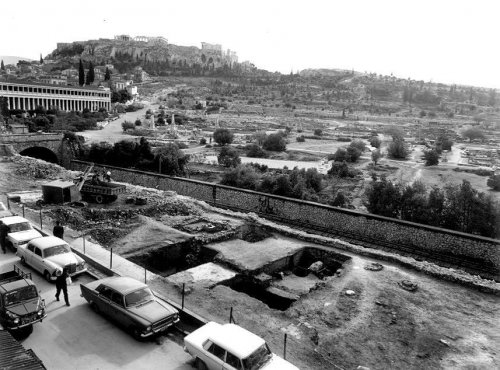 Athens Thysseio 1969.jpg