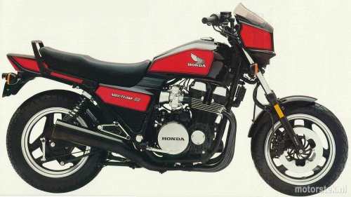 Honda CB 700SC 84.jpg