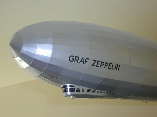 Zeppel1.JPG