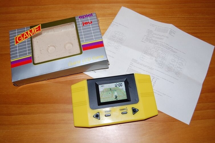 handheld tennis.jpg
