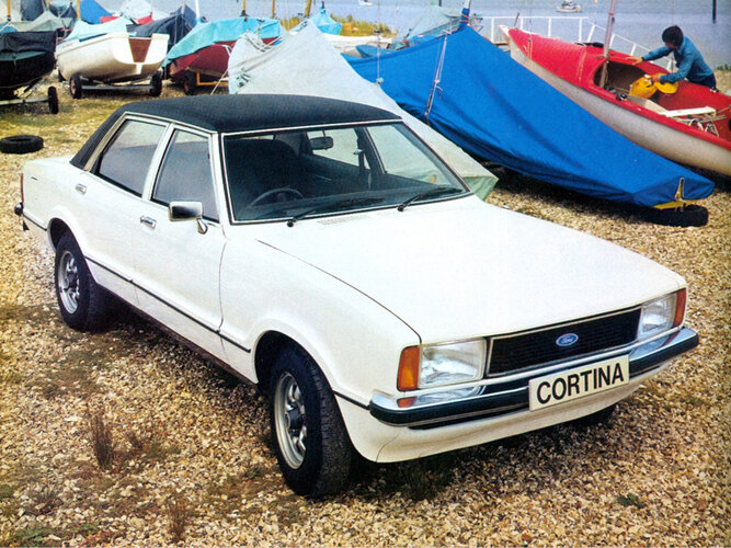 ford_cortina UK.jpg