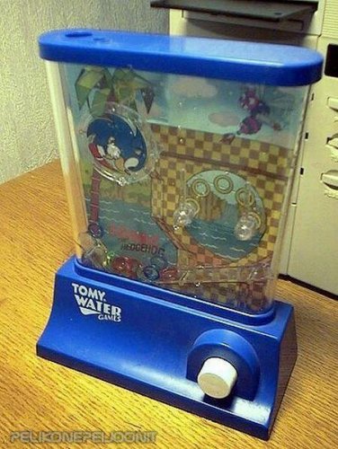 TOMY Waterfull Sonic.jpg