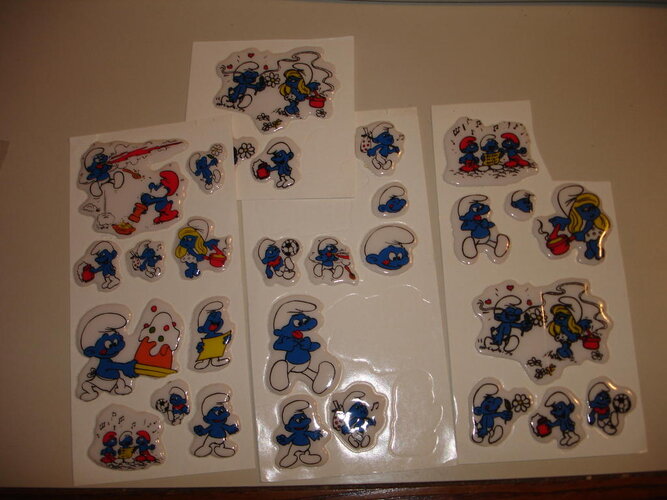 Puffy stickers 1 zouzou.jpg