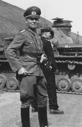 31a Rommel_France_1940.jpg