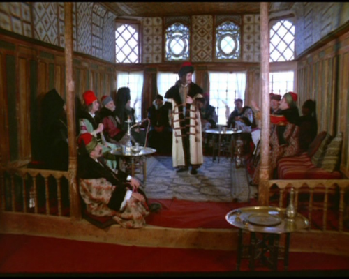 dvd_snapshot_00.29.52.800.png